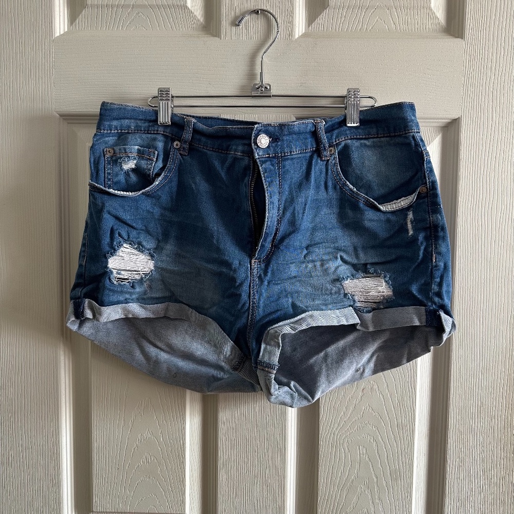 Garage soft denim jean shorts